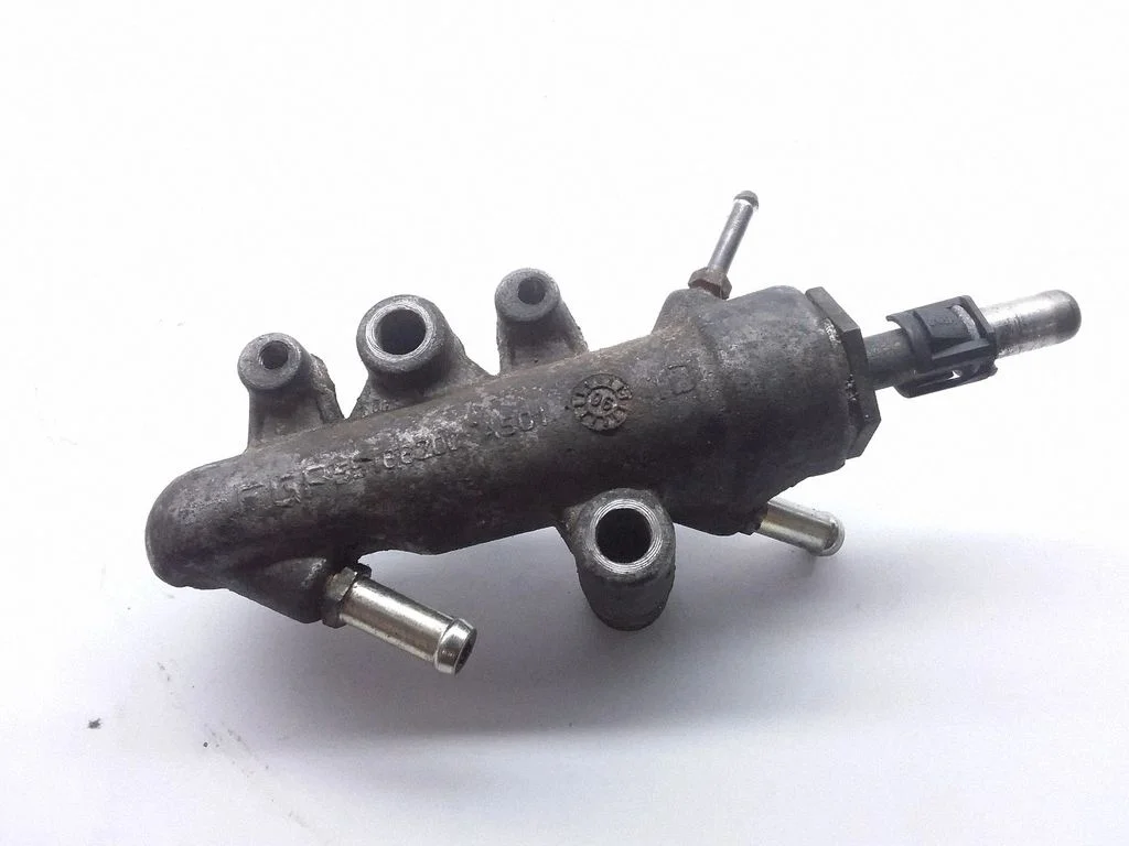 Regulator ciśnienia paliwa – Opel Astra H (2004-2012)