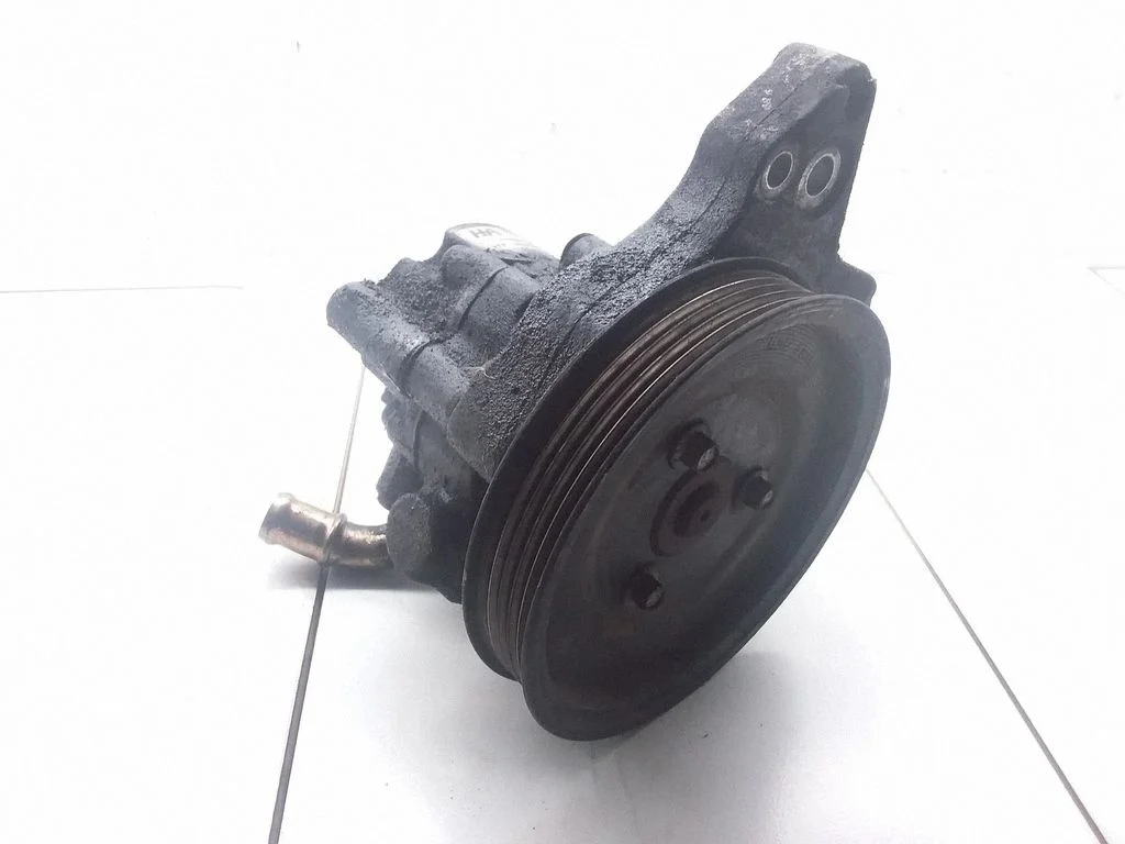 Power steering pump