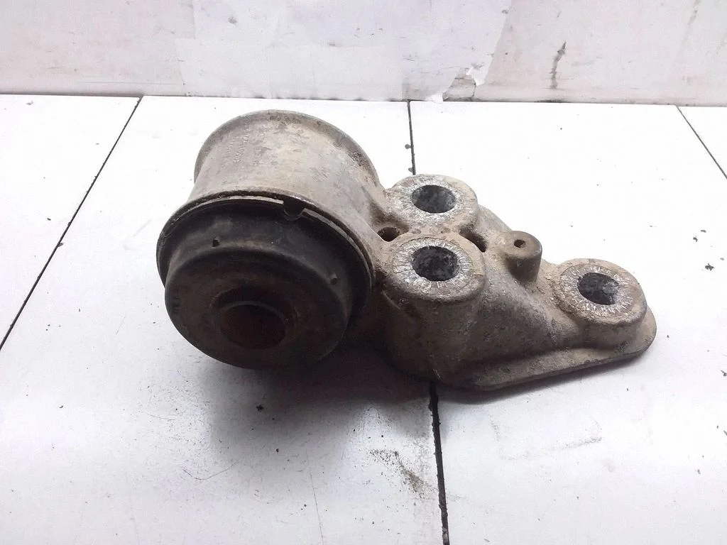 Rear axle beam mounts housing – Volkswagen Passat B5.5 (2001-2005)