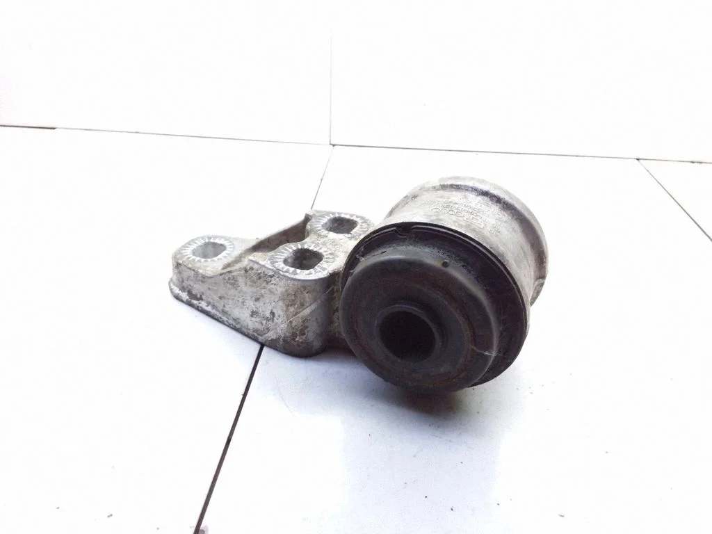 Rear axle beam mounts housing – Volkswagen Passat B5 (1997-2000)