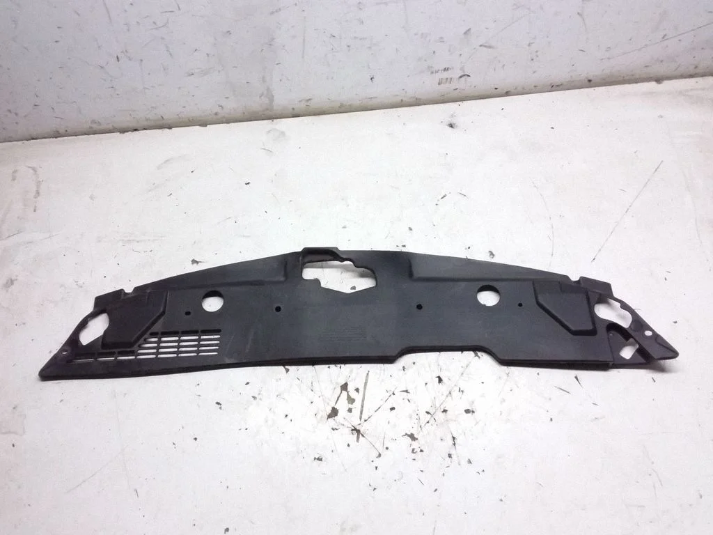 Engine bonnet/hood lock trim molding 532890F010