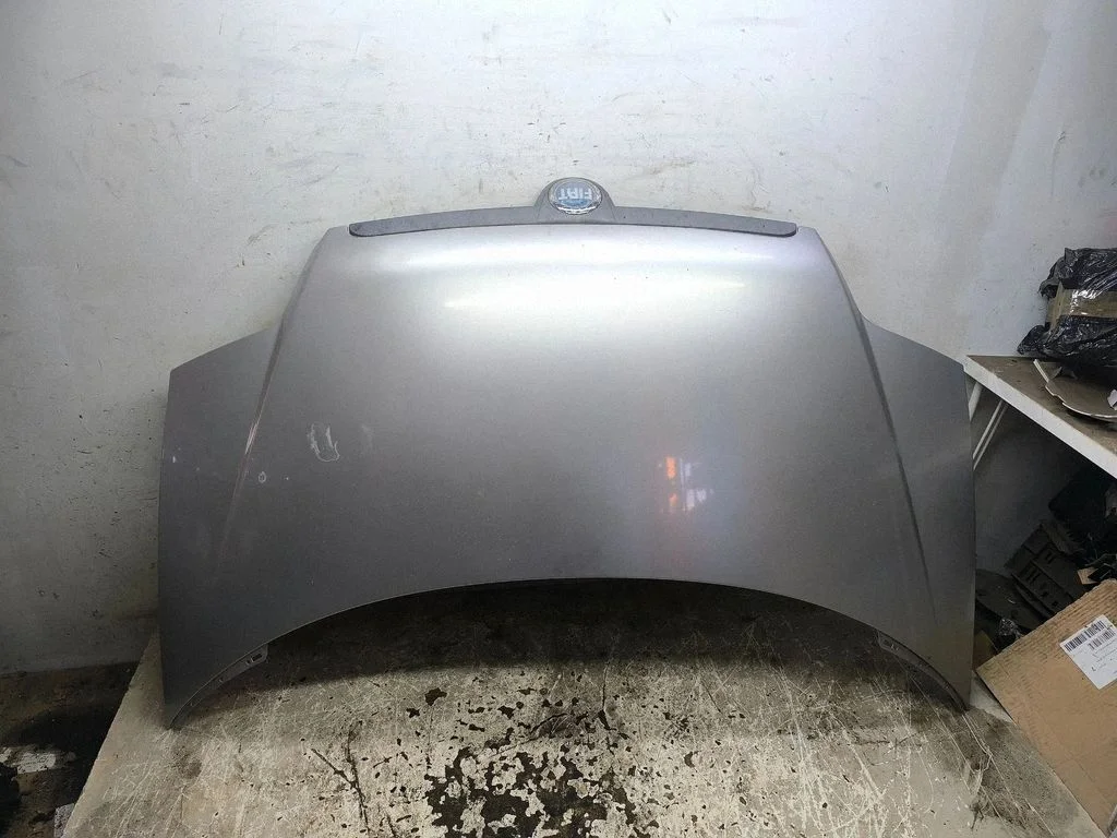 Engine bonnet/hood