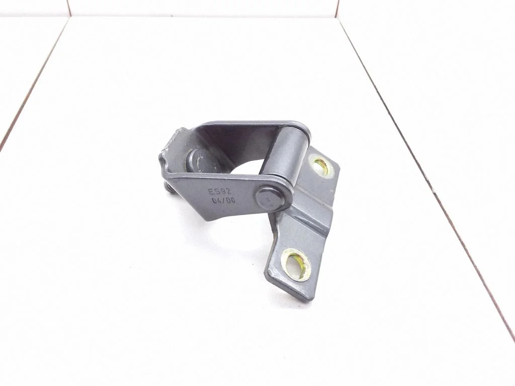 Tailgate/trunk/boot hinge A4547400037 – Smart ForFour I (2004-2006)