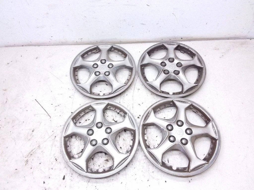 R14 wheel hub/cap/trim – Peugeot 107 (2005-2014)