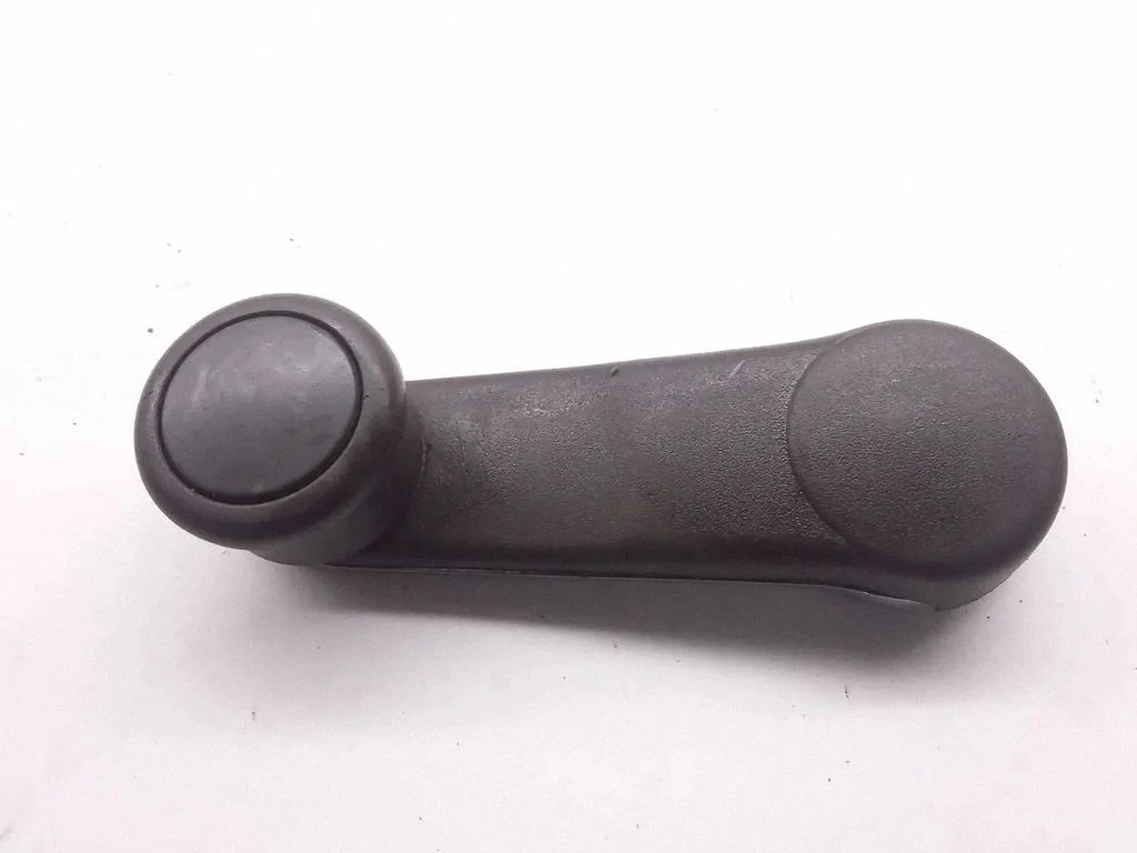 Front door window winding handle – Audi 100 200 5000 C3 (1982-1991)
