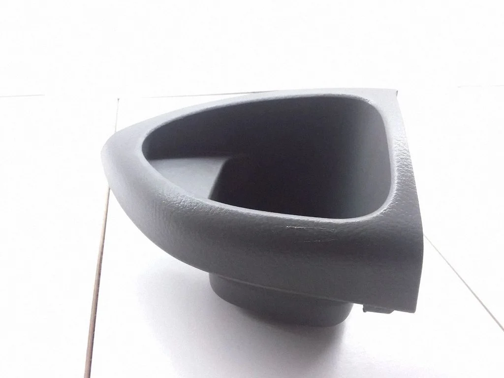 Cup holder – Toyota Avensis Verso (2001-2009)