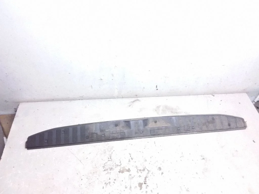Trunk/boot sill cover protection A9066860074