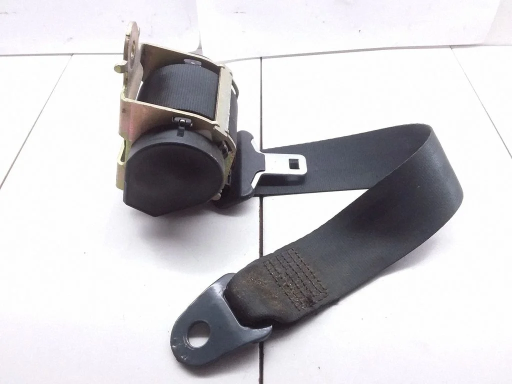 Aizmugurējā drošības josta – Citroen C4 I (2004-2010)