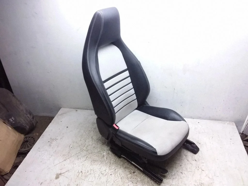 Fotel kierowcy – Mercedes-Benz Klasa A W176 (2012-2018)
