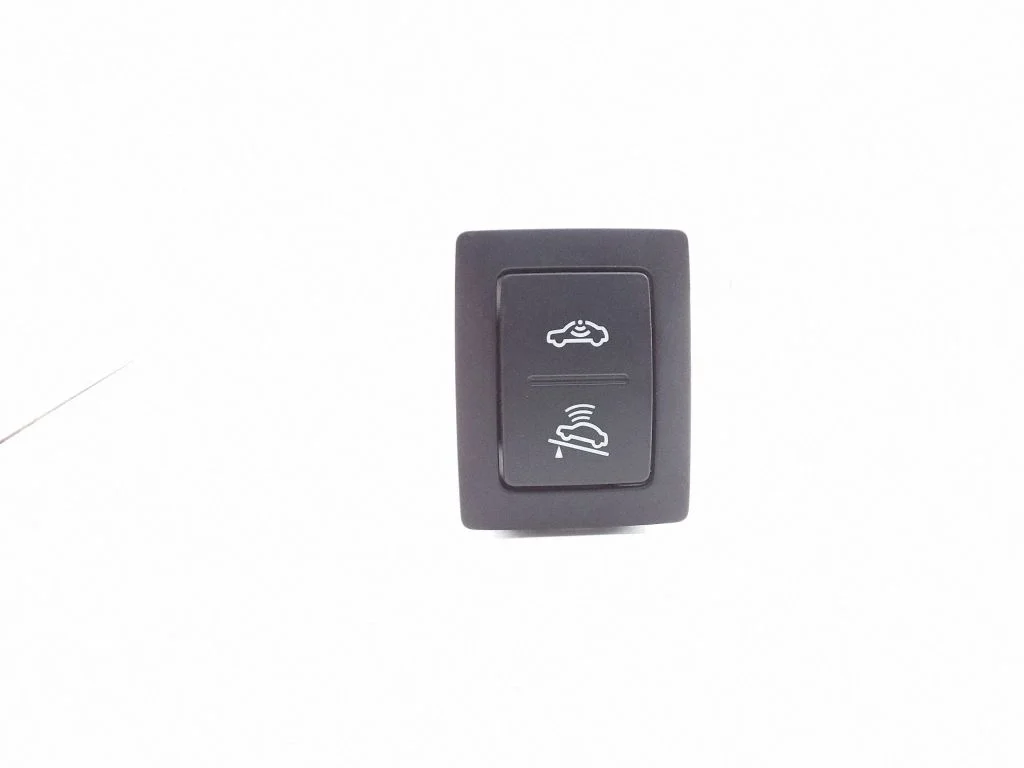 Alarm switch – Volkswagen Touareg I (2002-2010)