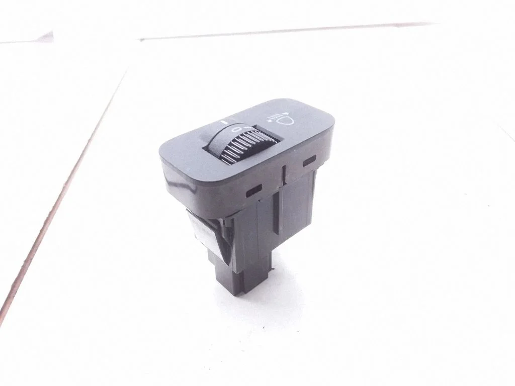 Headlight level height control switch – Honda Jazz (2002-2008)