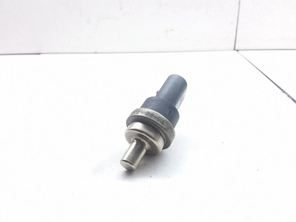 Õli temperatuuri andur – Audi A4 S4 B6 8E 8H (2001-2005)