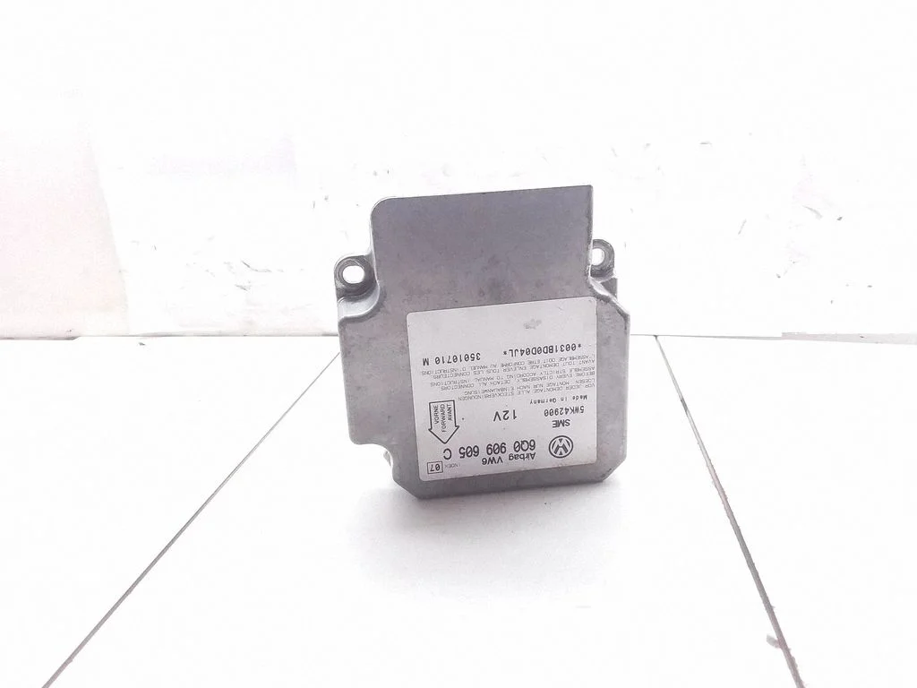 Airbag control unit/module 5WK42900