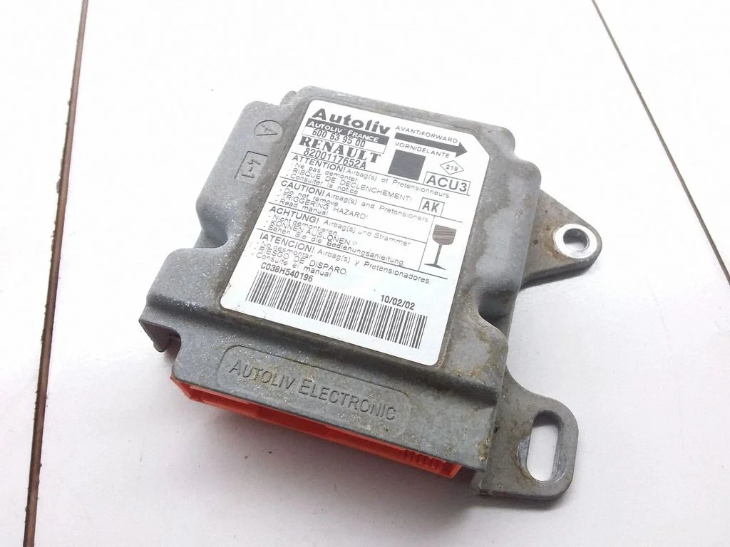 Drošības spilvenu vadības bloks – Renault Scenic I (1996-2003)