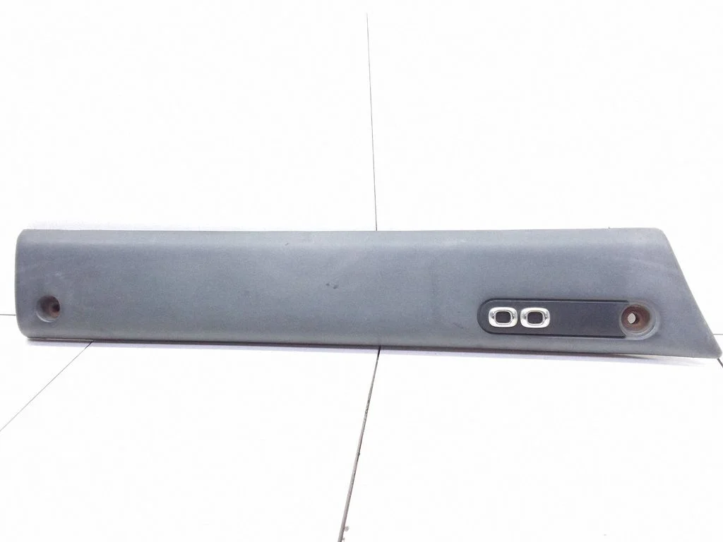 Front door trim (molding) 25725 – Opel Movano A (1998-2010)