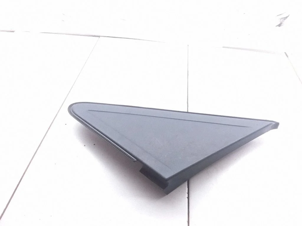 Plastic wing mirror trim cover – Ford Focus C-MAX (2003-2010)