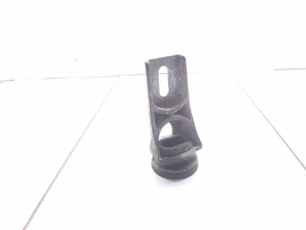 Radiator support slam panel bracket – Opel Meriva A (2003-2010)
