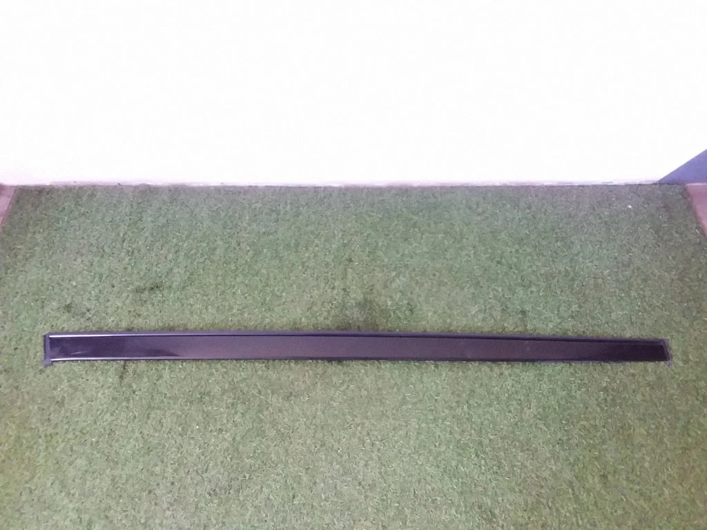 Roof trim bar molding cover – Land Rover Range Rover L405 (2013-2021)