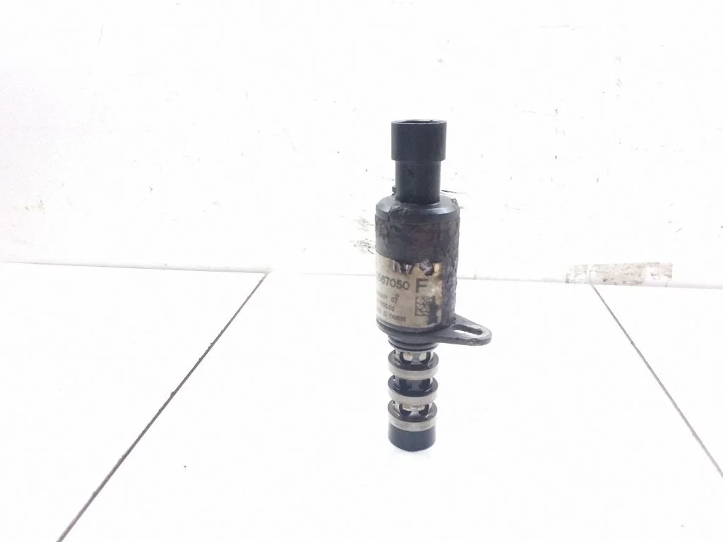 Camshaft vanos timing valve – Opel Insignia A (2008-2017)