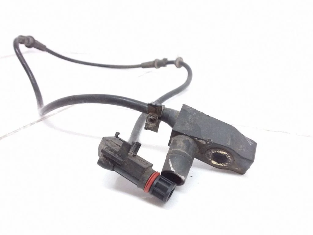 Brake pads wear sensor – Mercedes-Benz E-Class W210 (1995-2002)