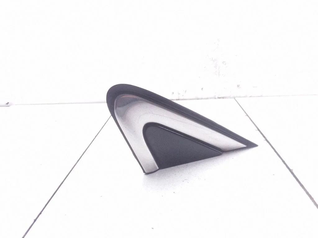 Fender end trim 86180C5000