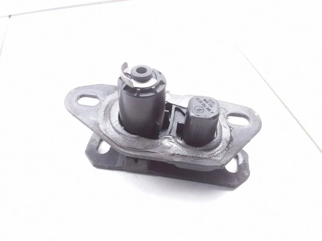 Sliding door latching motor – Mercedes-Benz Sprinter W906 (2006-2018)
