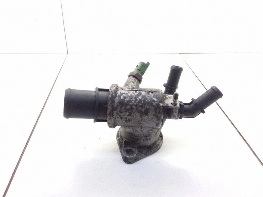 Thermostat housing – Opel Vectra C (2005-2009)
