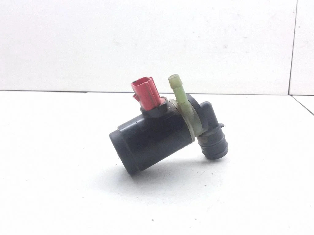 Klaasipesuvedeliku pump (klaaside) – Land Rover Discovery (1989-1998)