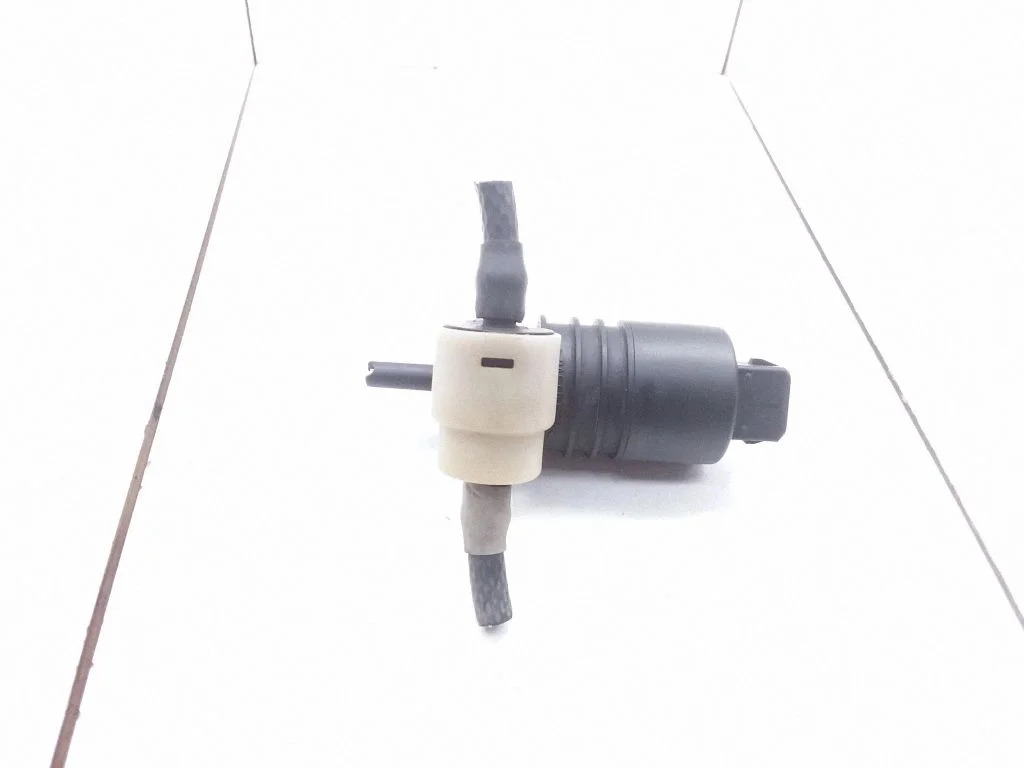 Klaasipesuvedeliku pump (klaaside) – Opel Astra G (1998-2009)