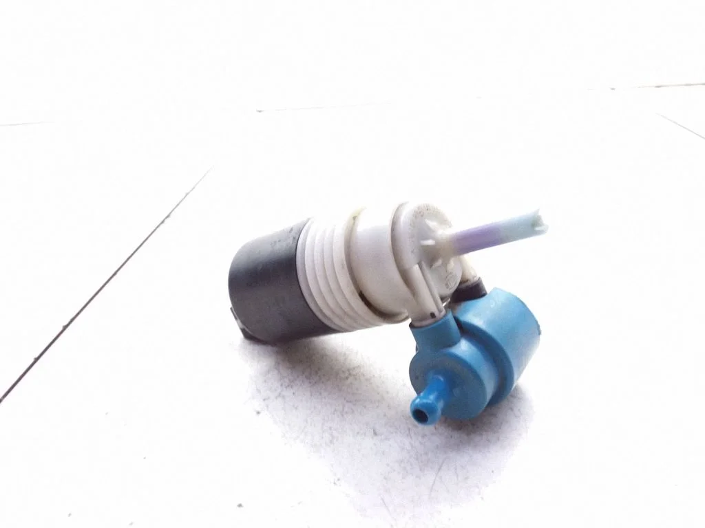 Windscreen/windshield washer pump 1H6955651