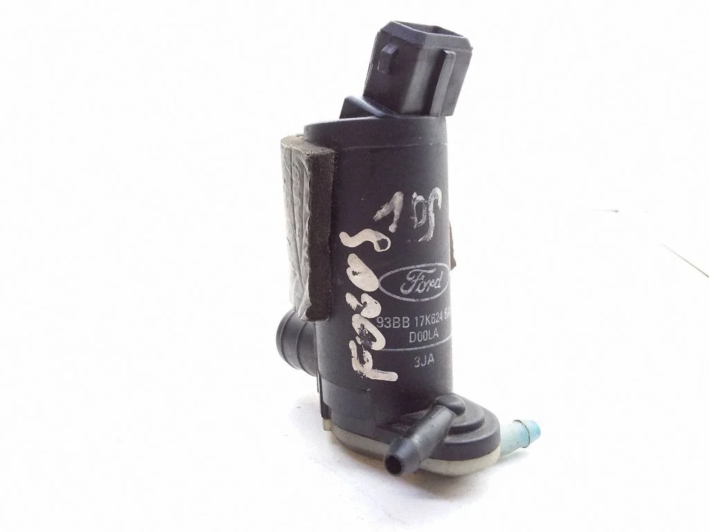 Klaasipesuvedeliku pump (klaaside) – Ford Focus (1998-2004)