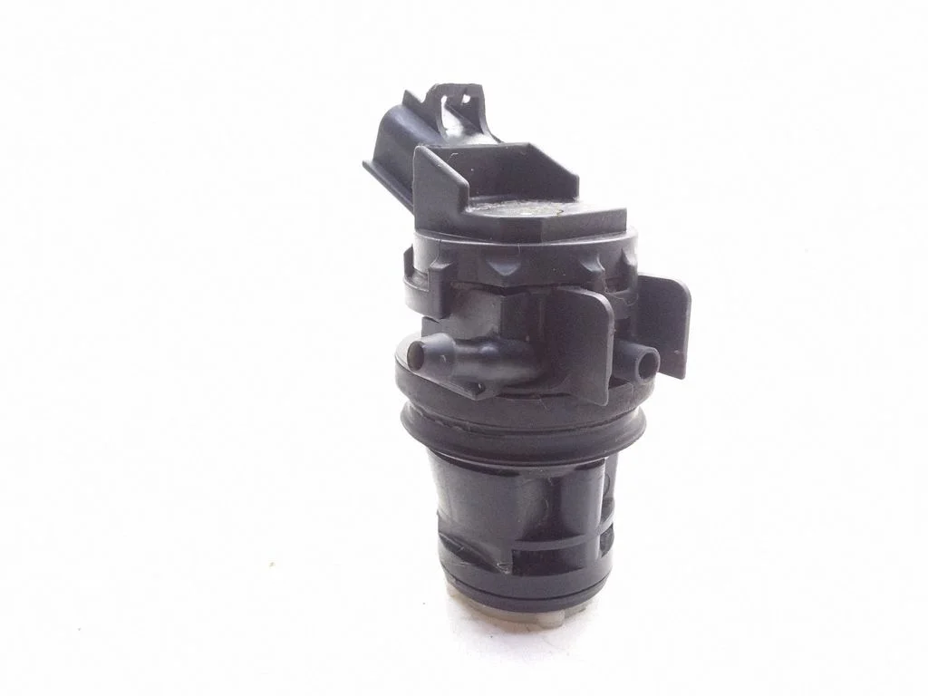 Klaasipesuvedeliku pump (klaaside) – Toyota Previa (XR30, XR40) II (2000-2006)