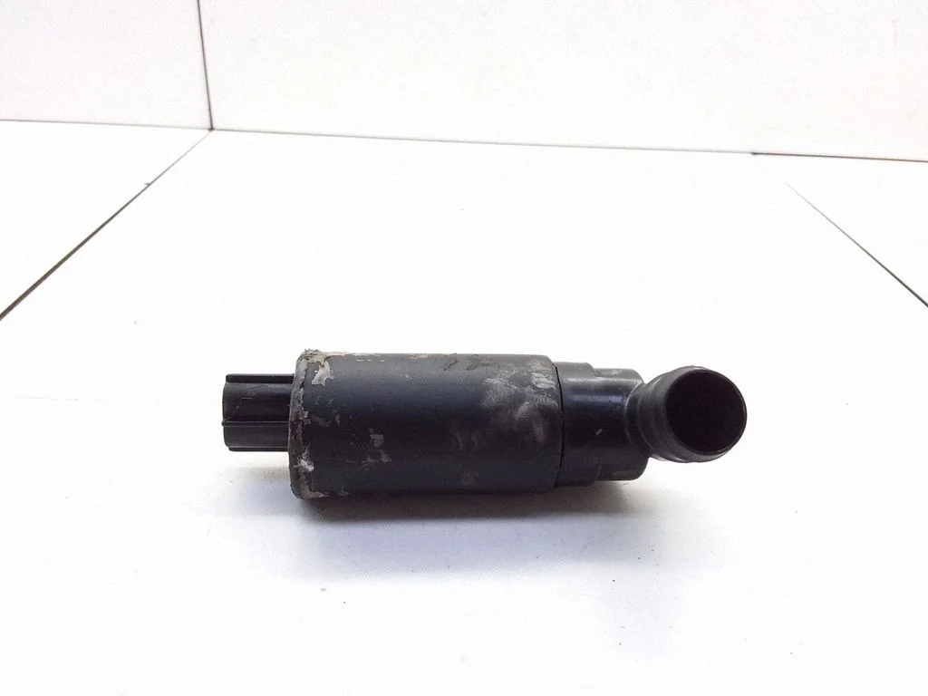 Windscreen/windshield washer pump