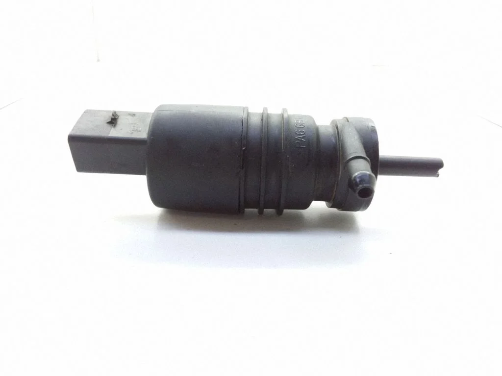 Windscreen/windshield washer pump