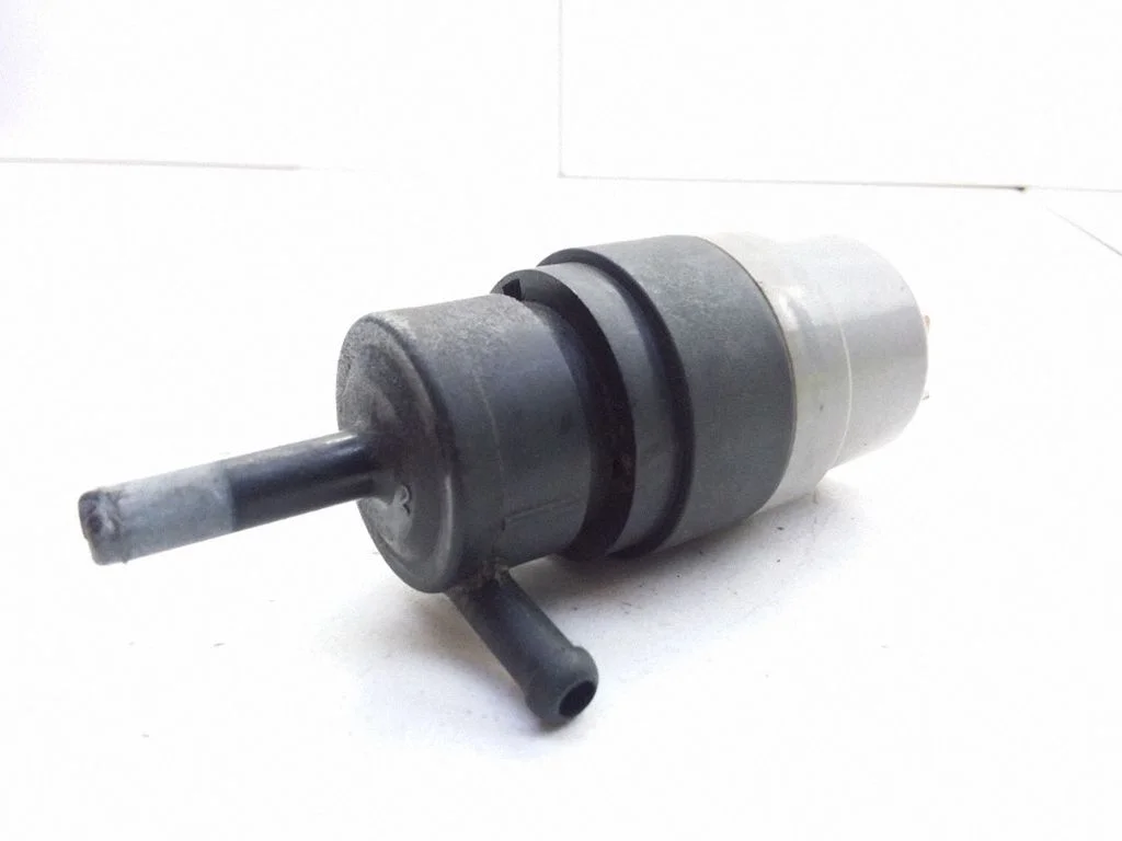 Windscreen/windshield washer pump 431955651