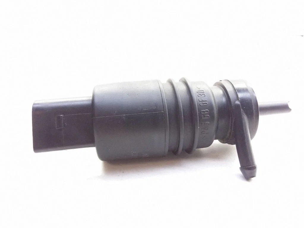 Klaasipesuvedeliku pump (klaaside) – Volkswagen New Beetle (1998-2010)