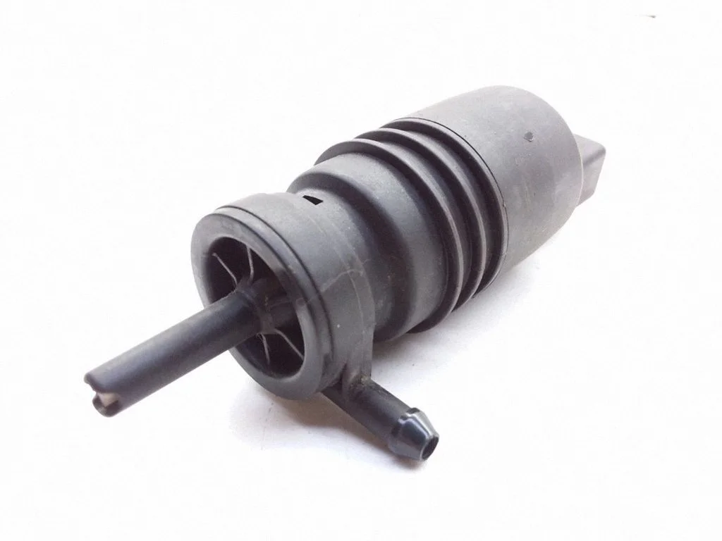 Windscreen/windshield washer pump