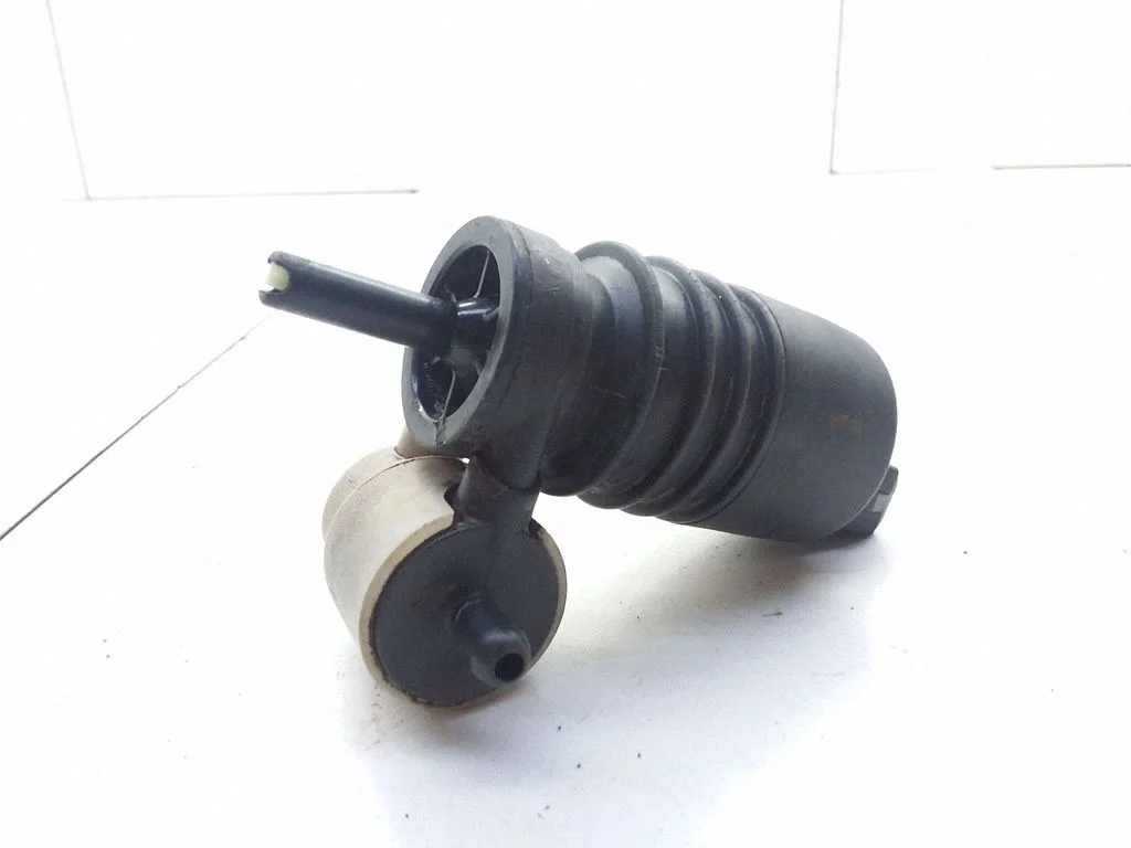 Klaasipesuvedeliku pump (klaaside)