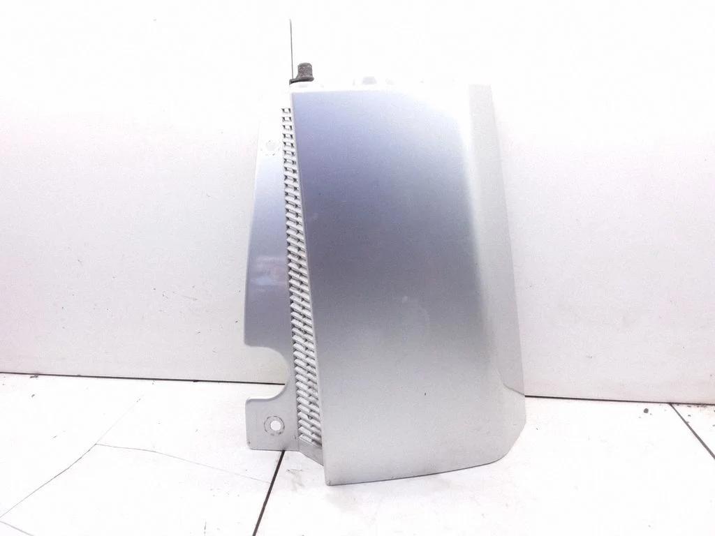 Rear/tail light trim molding – Opel Meriva A (2003-2010)