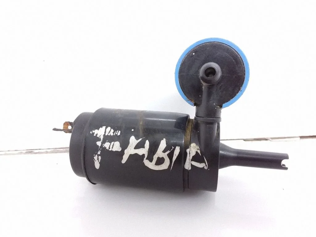 Windscreen/windshield washer pump E13021168