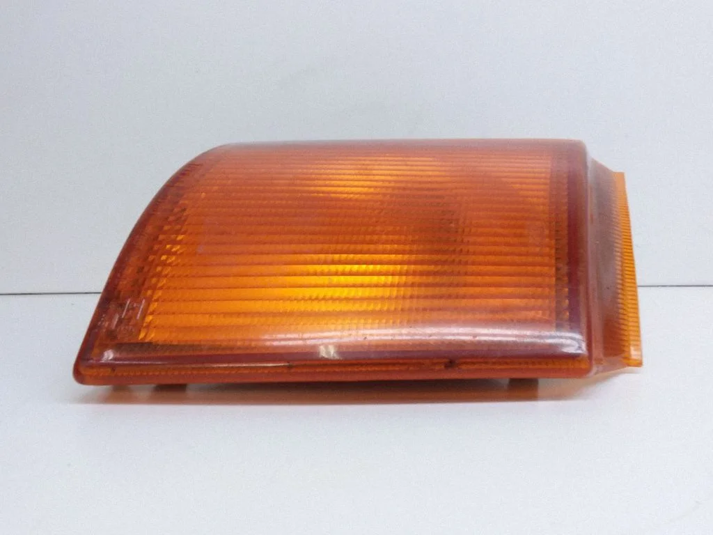 Eesmine suunatuli – Ford Transit (1995-2000)