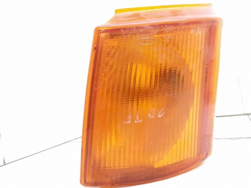 Eesmine suunatuli – Ford Transit (1995-2000)
