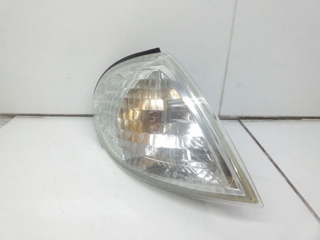 Kierunkowskaz przedni E297081494