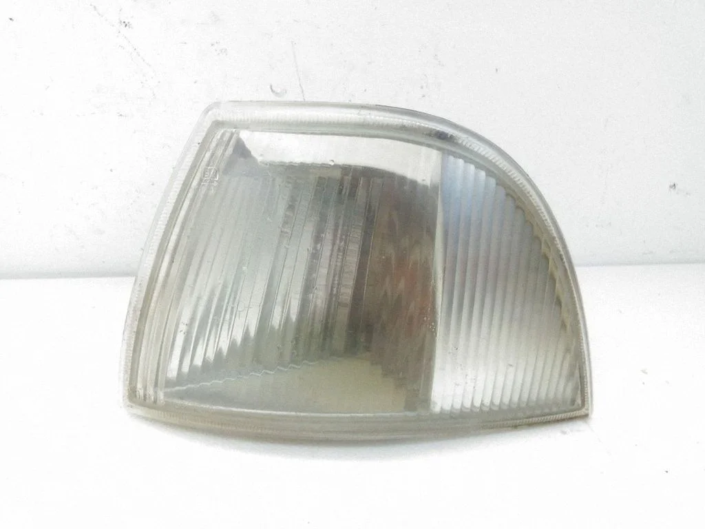 Front indicator light 60947270