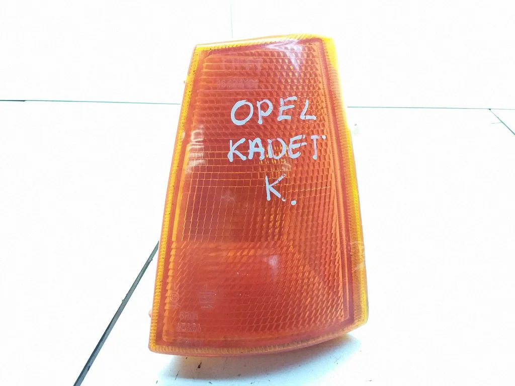 Front indicator light 6R0145464 – Opel Kadett E (1985-1991)