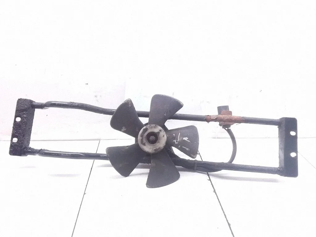 Electric radiator cooling fan