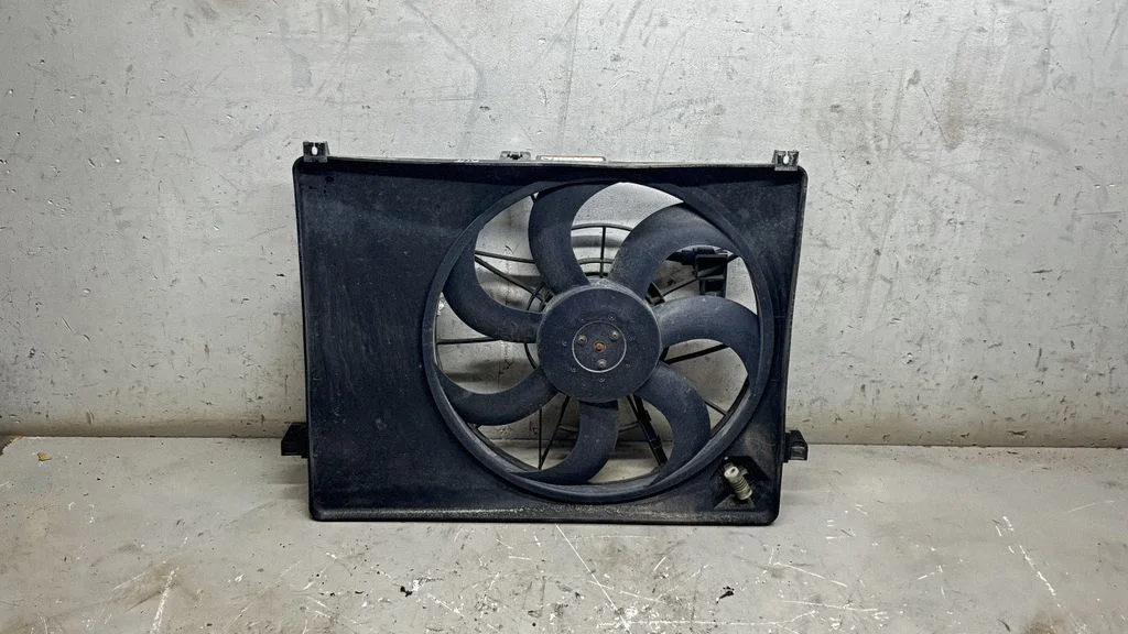 Electric radiator cooling fan – KIA Carens I (1999-2006)