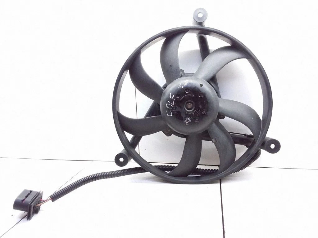 Electric radiator cooling fan