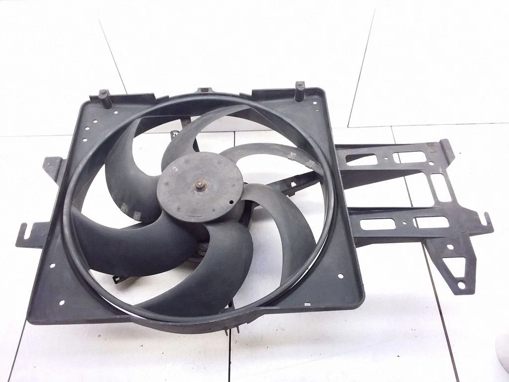 Electric radiator cooling fan 92AB8146CF – Ford Escort (1995-2004)