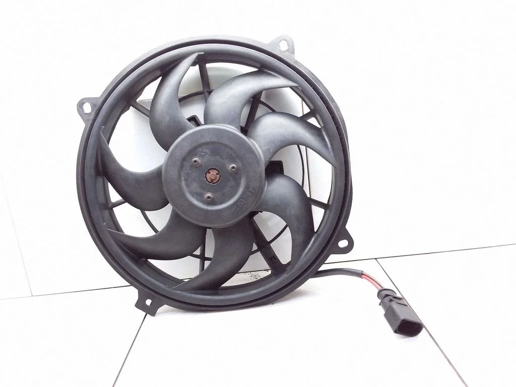 Elektriskais radiatora ventilators 3136613284
